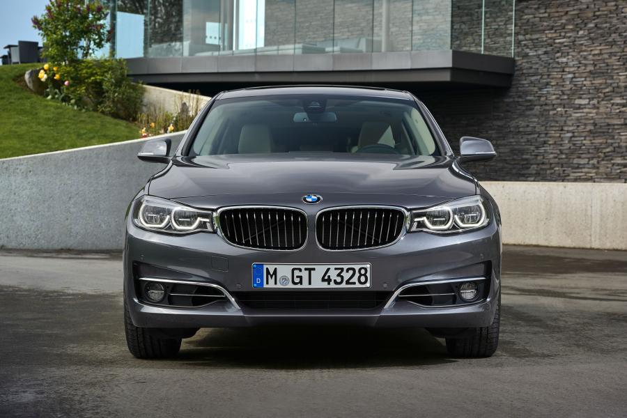  BMW 330i Gran Turismo Luxury Line (F34) 2016 года  (WW) (фото 14 из 38)